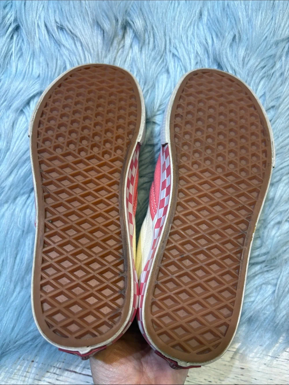 Vans Classic Slip-On Canvas Sneakers in Coral Pink sz 6.5